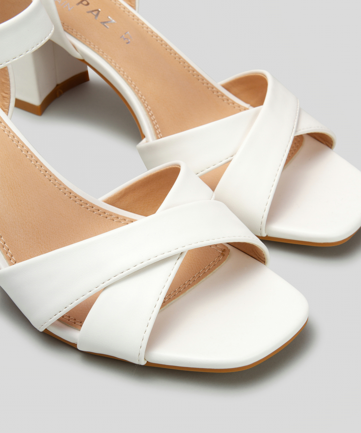 Sandalias tacón medio image number null